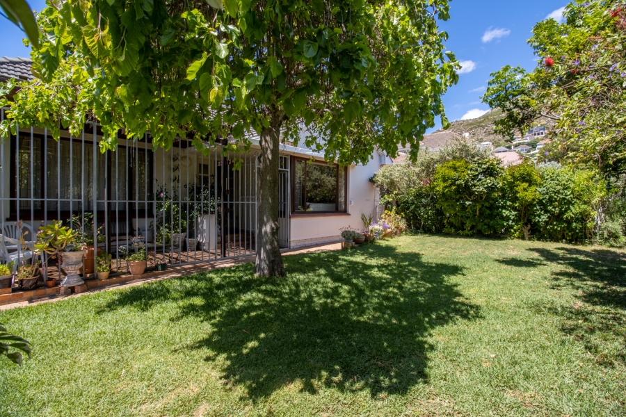 3 Bedroom Property for Sale in Fish Hoek Western Cape